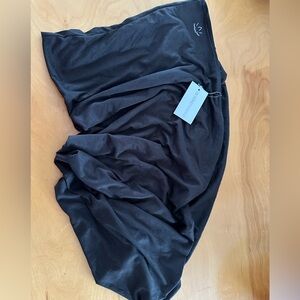 Beyond Yoga Infinity Scarf Black